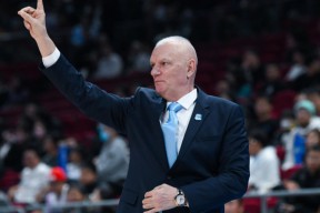 今年会网页版-贝尔福体能教练辞职，球队状态受影响(贝尔福体能教练辞职,球队状态受影响吗)