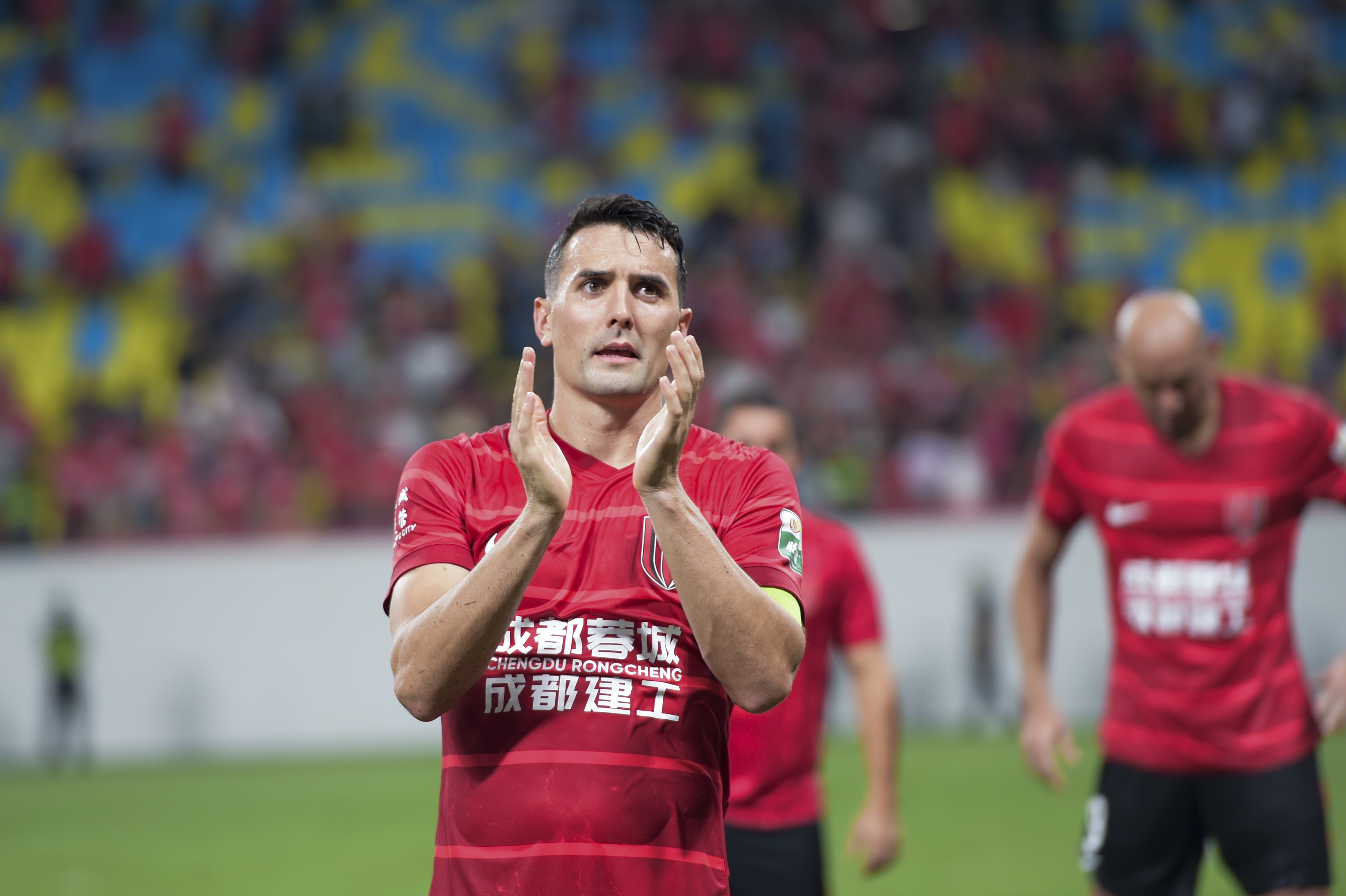 狼队主帅下课,球队积分榜陷入困境的简单介绍 狼队主帅下课,球队积分榜陷入困境的简单介绍